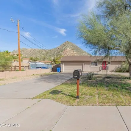 Image 2 - 2528 East Sweetwater Avenue, Phoenix, AZ 85032, USA - House for sale