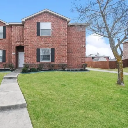 Rent this 3 bed house on Dizzy Dean Drive in Lancaster, TX 75134