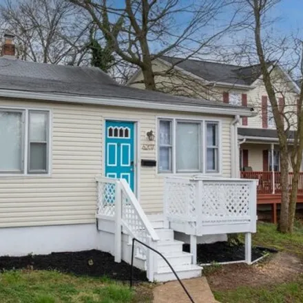 Buy this 3 bed house on 6207 Fair Oaks Avenue in Baltimore, MD 21214