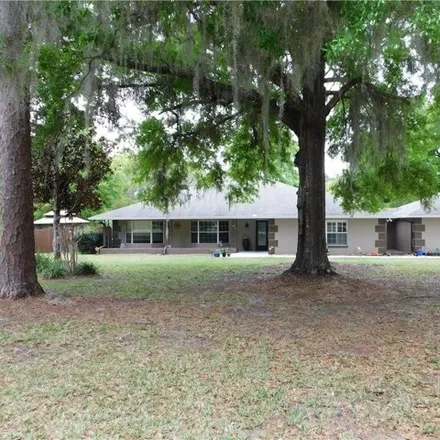 Buy this 4 bed house on 1454 North Prospect Avenue in Lecanto, Citrus County