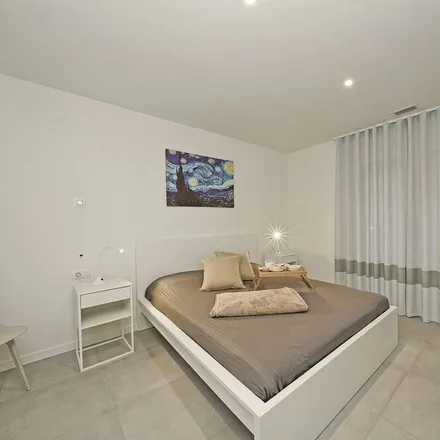Rent this 5 bed house on Moniga del Garda in Via del Porto, 25080 Moniga del Garda BS
