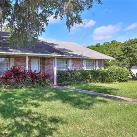Buy this 4 bed house on 2430 Citrus Avenue in South Daytona, FL 32119