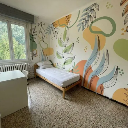 Rent this 5 bed apartment on Via Jacopino da Tradate in 13, 20155 Milan MI