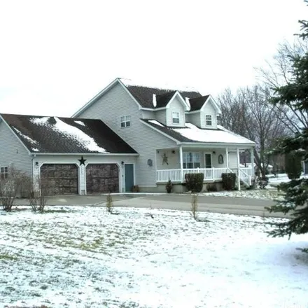 Buy this 4 bed house on 1100 Division Street in Osage, IA 50461