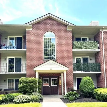 Rent this 2 bed condo on 20;22;24 Maple Crest Circle in Holyoke, MA 01040