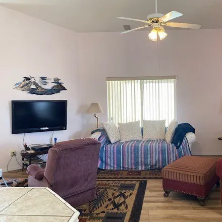 Image 7 - 1853 Fairway Drive, Mohave Valley, AZ 86426, USA - House for sale