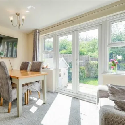 Image 5 - Yeomans Close, Astwood Bank, B96 6ET, United Kingdom - Townhouse for sale