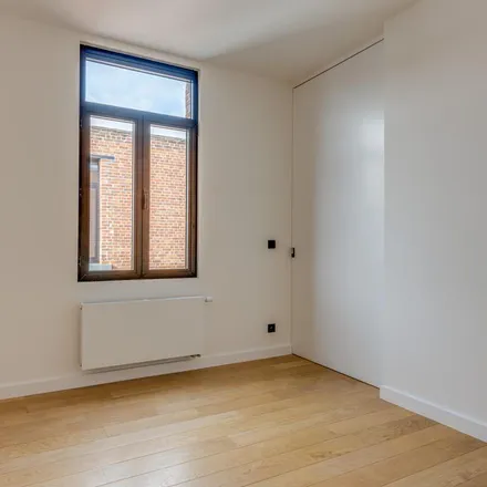 Rent this 1 bed apartment on Brugstraat 14 in 2060 Antwerp, Belgium