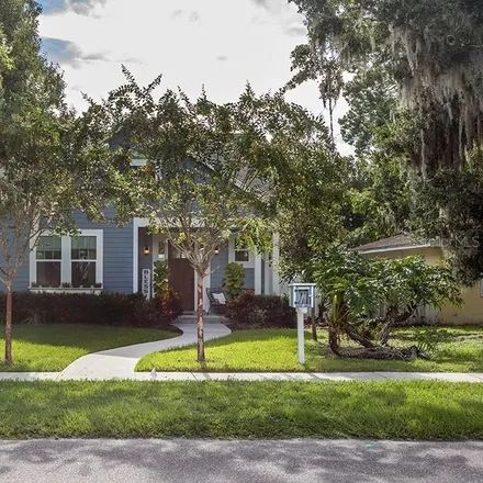 Buy this 4 bed house on 4509 North Boulevard in Tampa, FL 33603