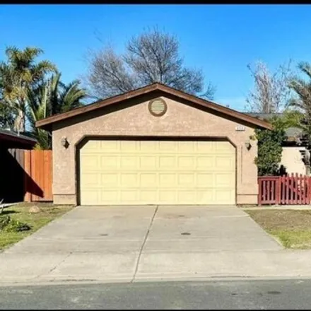Buy this 2 bed house on 882 Pasteur Street in Hanford, CA 93230