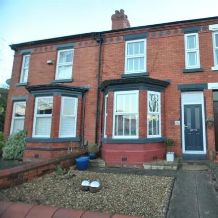 Buy this 3 bed townhouse on Knutsford Road in Warrington, WA4 2PW