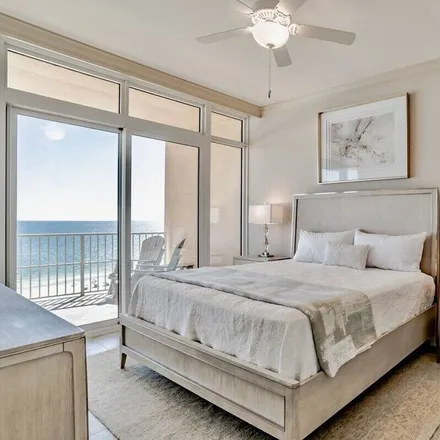 Rent this 4 bed condo on Orange Beach