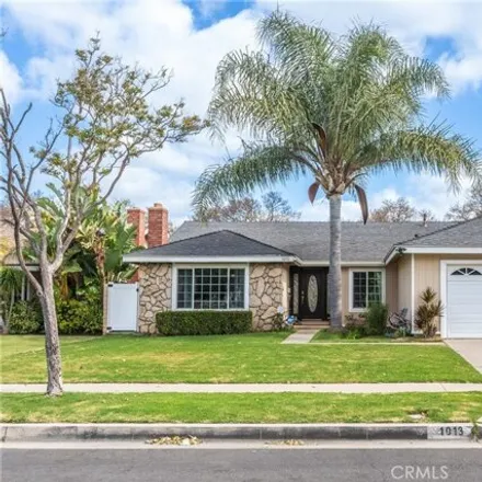 Buy this 4 bed house on 1013 Corrigan Avenue in Santa Ana, CA 92706