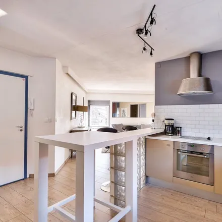 Rent this 2 bed apartment on Lyon in Métropole de Lyon, France