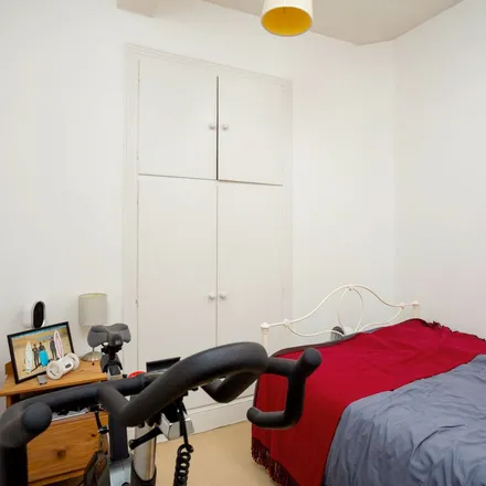 Image 3 - 4 Wilby Mews, London, W11 3NW, United Kingdom - Apartment for rent
