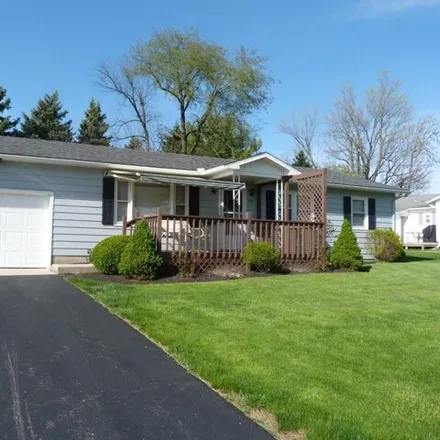 Buy this 3 bed house on 629 Oakland Avenue in Bellefontaine, OH 43311