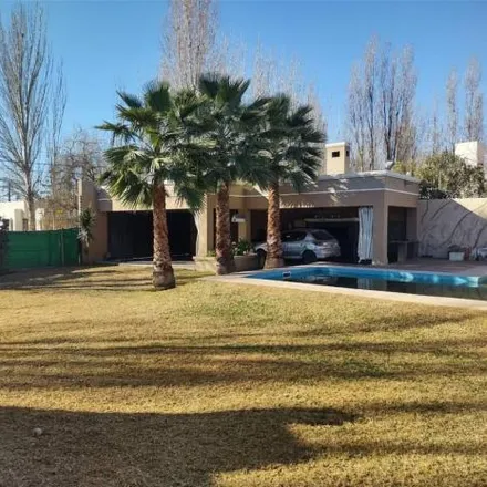 Buy this 4 bed house on Larrea in 5505 Luján de Cuyo, Argentina