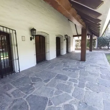 Buy this 4 bed house on Argarañaz y Murguías 3456 in Jardín Espinosa, Cordoba