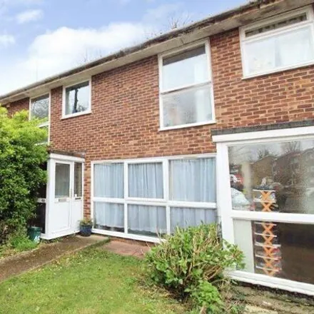 Buy this 3 bed townhouse on The Cloisters in Frimley, GU16 7JR