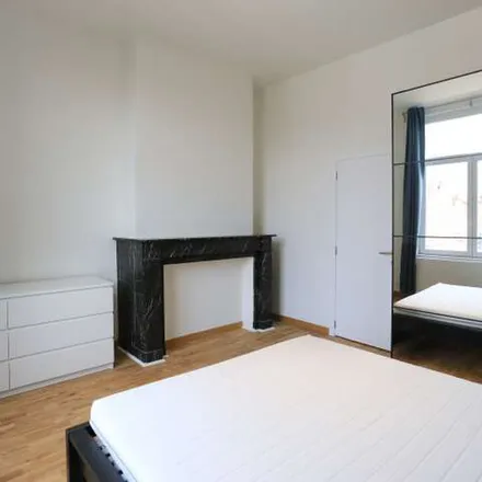 Rent this 1 bed apartment on Rue de la Caserne - Kazernestraat 11 in 1000 Brussels, Belgium