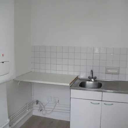 Rent this 1 bed apartment on 30 rue des Salins in 63000 Clermont-Ferrand, France