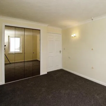 Image 9 - Penhaven Court, Newquay, Cornwall, Tr7 - Apartment for sale