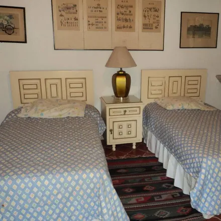 Rent this 2 bed house on Calle Ajijic in Quintas del Valle, 45201 Nuevo México
