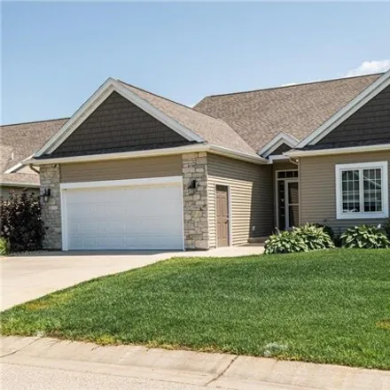 Buy this 3 bed house on 2980 Ivory Road Northeast in Rochester, MN 55906