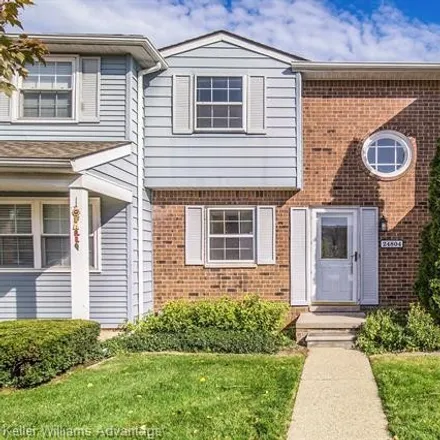 Buy this 3 bed condo on 24804 Olde Orchard Street in Novi, MI 48375