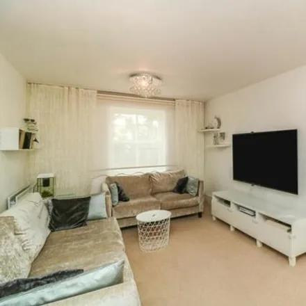 Image 7 - 31 Government Row, Enfield Island Village, London, EN3 6JN, United Kingdom - Townhouse for sale