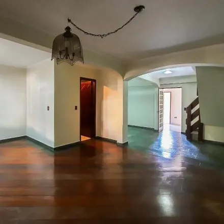 Rent this 4 bed house on Rua Abel Minhotti Barbosa in Anchieta, São Bernardo do Campo - SP