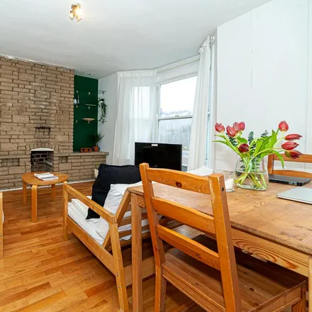 Image 4 - 5-9a Sewdley Street, Clapton Park, London, E5 0AY, United Kingdom - Apartment for rent