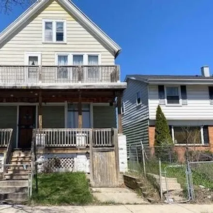 Buy this studio house on 1914A;1914 West Wright Street in Milwaukee, WI 53206