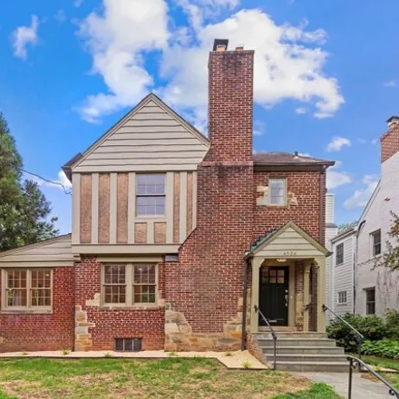 Rent this 3 bed house on 4524 Verplanck Place Northwest in Washington, DC 20016