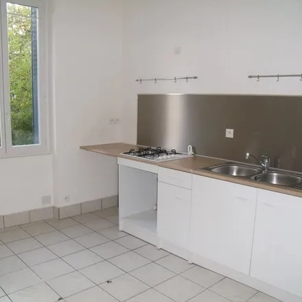 Image 3 - 83 Avenue du Grand Charran, 26000 Valence, France - Apartment for rent