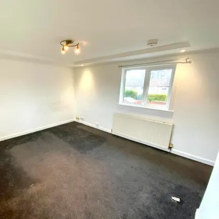 Image 3 - 7 Swan Place, Glenrothes, KY6 1DZ, United Kingdom - Apartment for sale