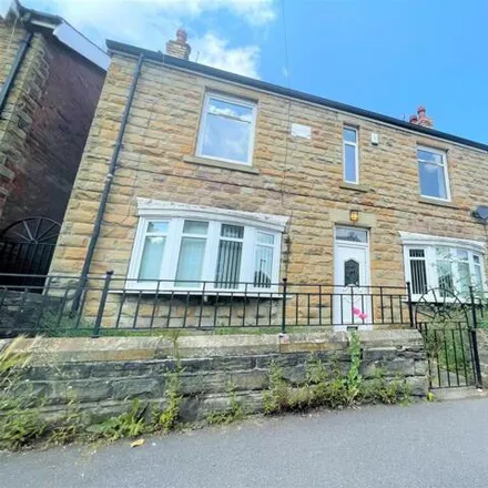 Buy this 3 bed duplex on Fitzalan Road in Sheffield, S13 9AW