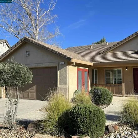 Rent this 3 bed house on Sandstone Court in Antioch, CA