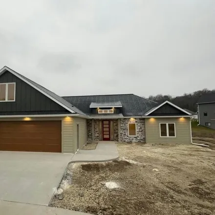 Buy this 3 bed house on 4400 Cassidy Ridge Drive Northeast in Rochester, MN 55906