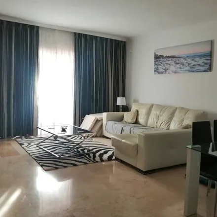 Image 9 - Estepona, Andalusia, Spain - Apartment for rent