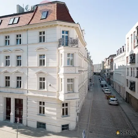 Buy this 2 bed apartment on Warsaw in Skwer Janusza Grabiańskiego, 00-027 Warsaw