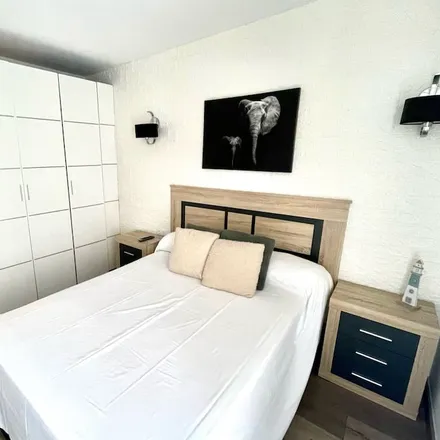 Rent this 2 bed apartment on 17310 Lloret de Mar