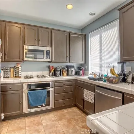 Rent this 3 bed apartment on 25622 Wordsworth Lane in Stevenson Ranch, CA 91381