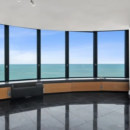 Image 3 - Lake Point Tower, 505 North Lake Shore Drive, Chicago, IL 60611, USA - House for rent