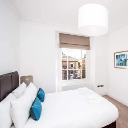 Rent this 2 bed apartment on Bristol in BS8 2JR, United Kingdom