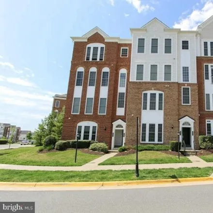 Buy this 2 bed condo on Potomac Branch Drive in Woodbridge, VA 22191