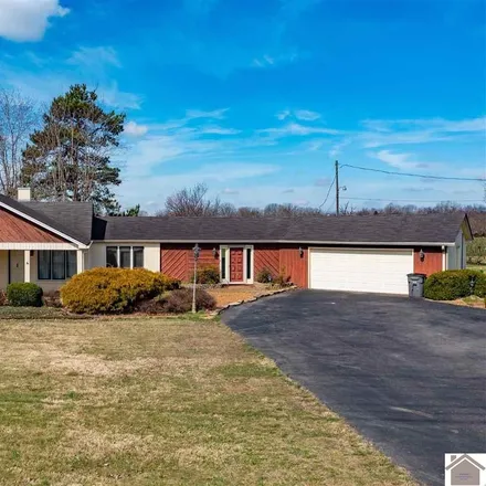 Buy this 3 bed house on 1198 Glendale Road in Murray, KY 42071