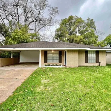 Buy this 3 bed house on 636 South 18th Street in Baton Rouge, LA 70802