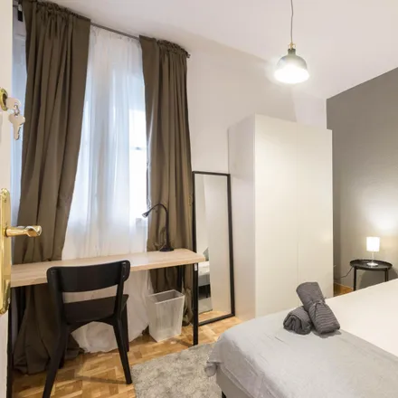 Image 1 - Ramen Shifu, Calle de Ayala, 65, 28001 Madrid, Spain - Room for rent