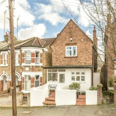 Buy this 3 bed house on Elliscombe Mount in Elliscombe Road, London